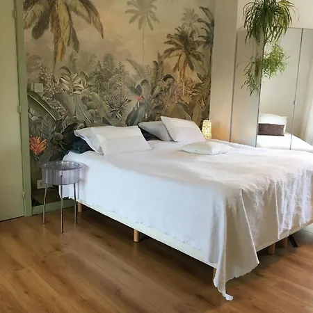 דירה Poppies Balcony Free Parking אוסטנדה